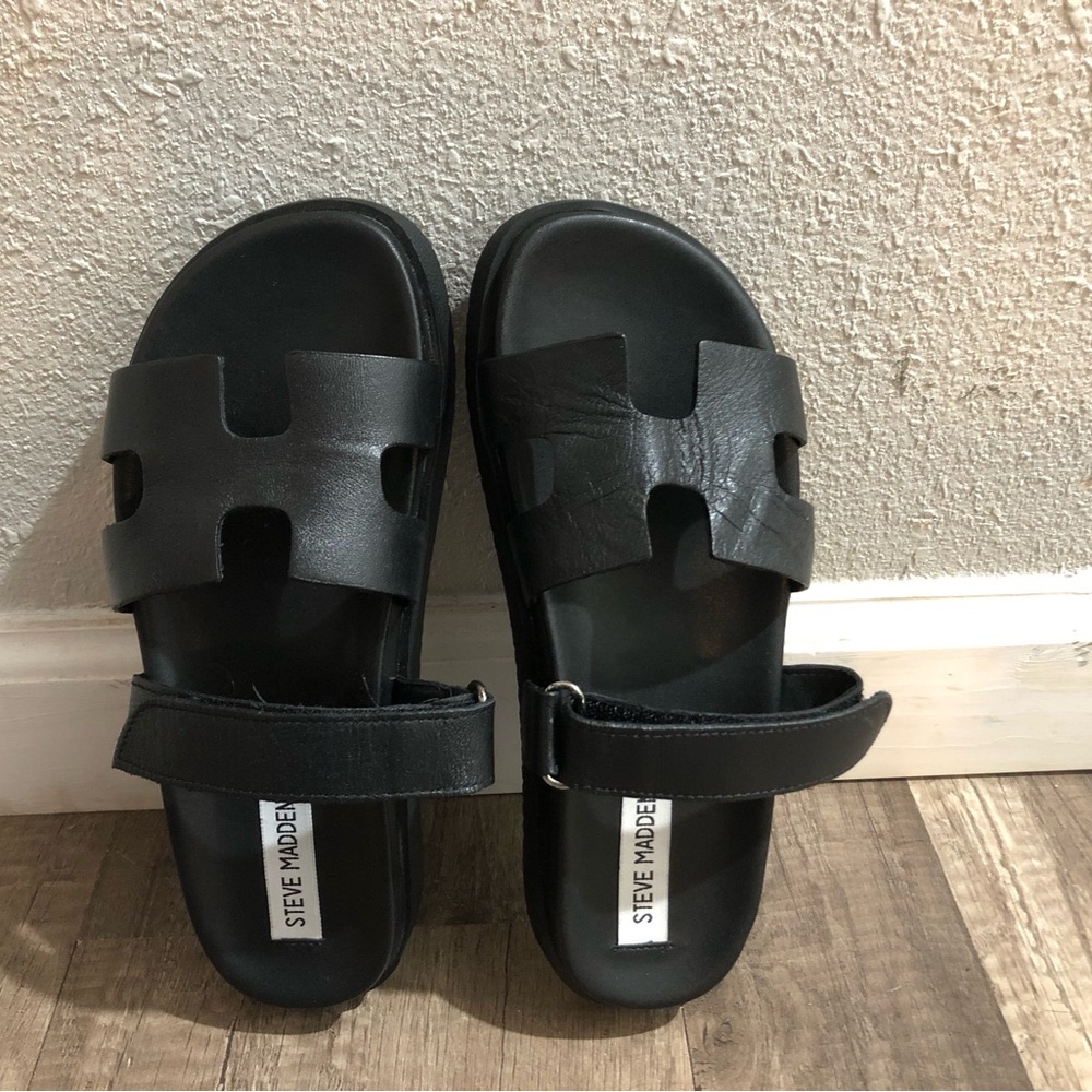 Steve Madden Mayven Sandals